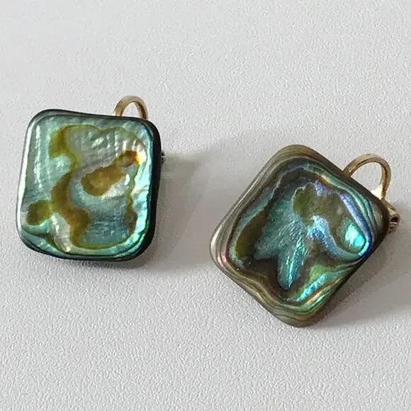 Vintage Abalone Shell Square Abstract Modernist Clip On Earrings Gold Tone - Picture 1 of 9
